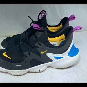 PreOwned Nike Free RN 5.0 GS Black Laser Orange Blue Yoga Shoes Women's 8